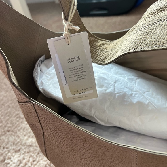 Selling a new Patti bag my Lucky Brand - Picture 7 of 13